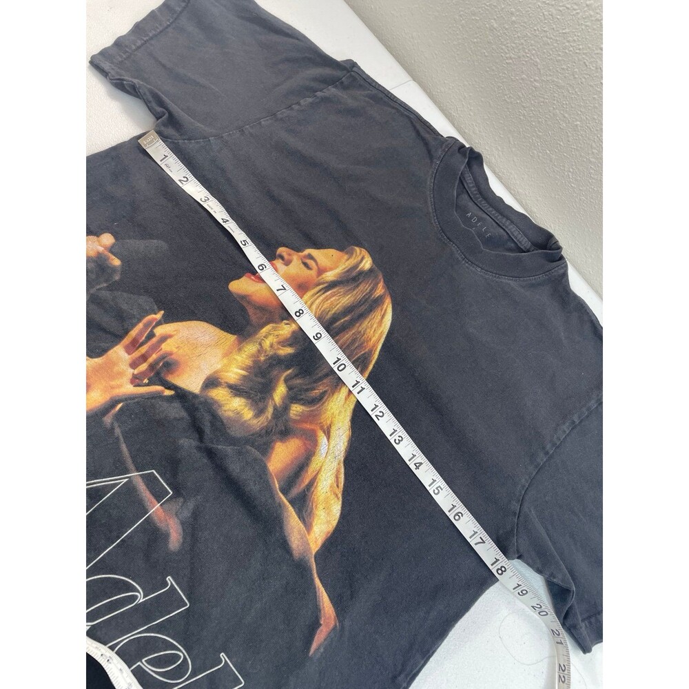 Adele Weekends With Adele Concert T Shirt Caesars… - image 5